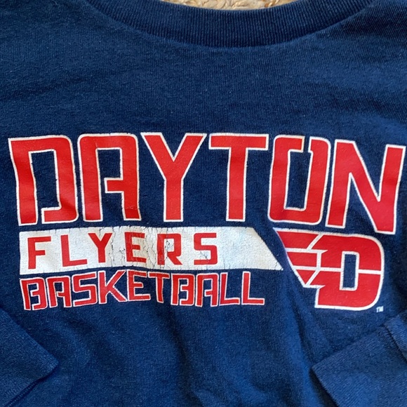 3t Dayton Flyers Basketball long sleeve T-shirt. - Picture 2 of 3